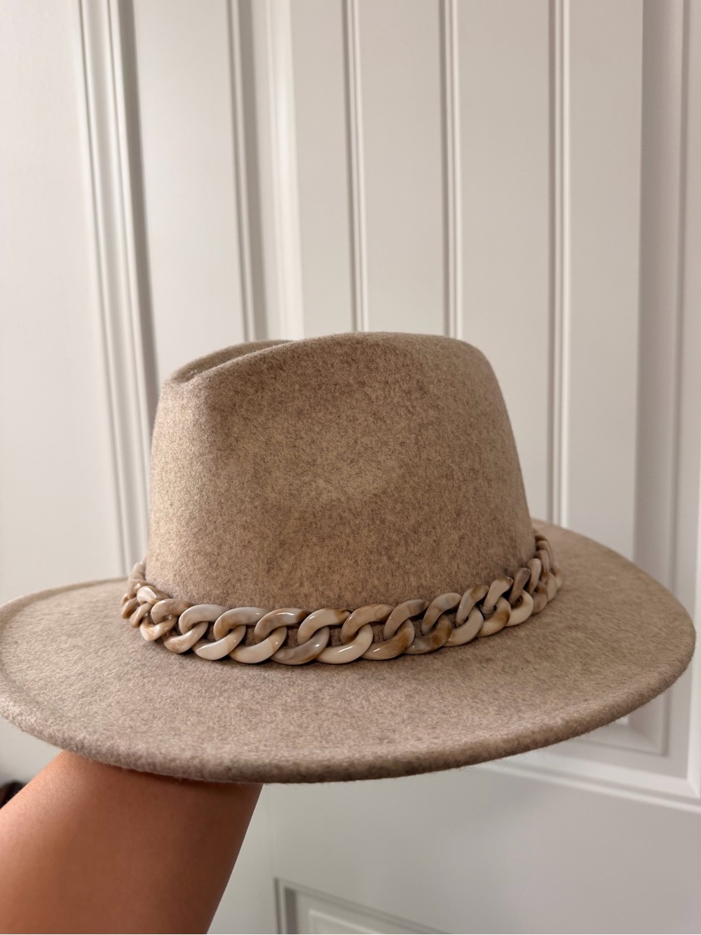 Stylish Fedora Hat with Chain Trim - Beige